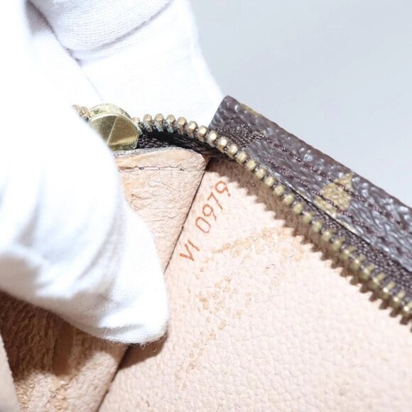 LOUIS VUITTON Monogram Bucket PM Accessory Pouch LV Auth 110133 - Picture 14 of 15